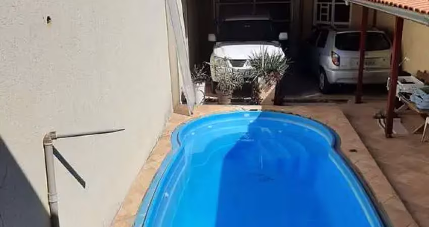 Casa com 2 quartos à venda na Rua Noel Rosa, Jardim Pinhal, Guarulhos