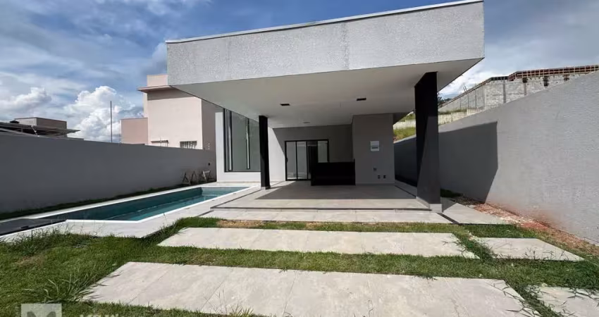 Casa com 3 quartos à venda na Serra da Canastra, Tanque, Atibaia