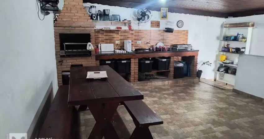 Casa com 4 quartos à venda na Rua João Rossi, Cocaia, Guarulhos