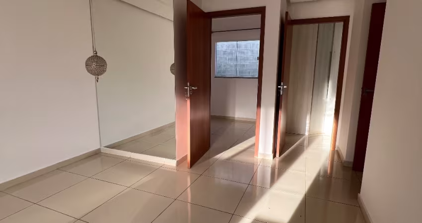 Vendo casa 3/4 sendo um suite
