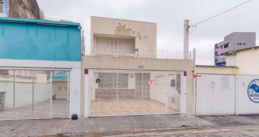 Casa Comercial para Venda em Osasco, Centro, 4 dormitórios, 2 suítes, 4 banheiros, 2 vagas