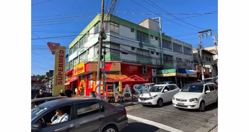 Sala comercial com 13 salas para alugar na Avenida Cupecê, 3884, Jardim Prudência, São Paulo