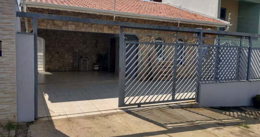Casa com 3 Dormitórios - Parque Via Norte, Campinas - São Paulo