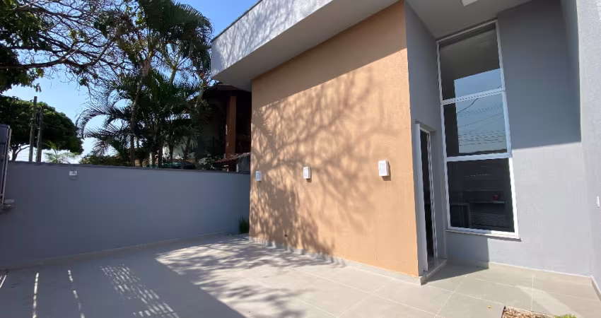 Casa Térrea Novíssima Vista Verde- R$890.000,00