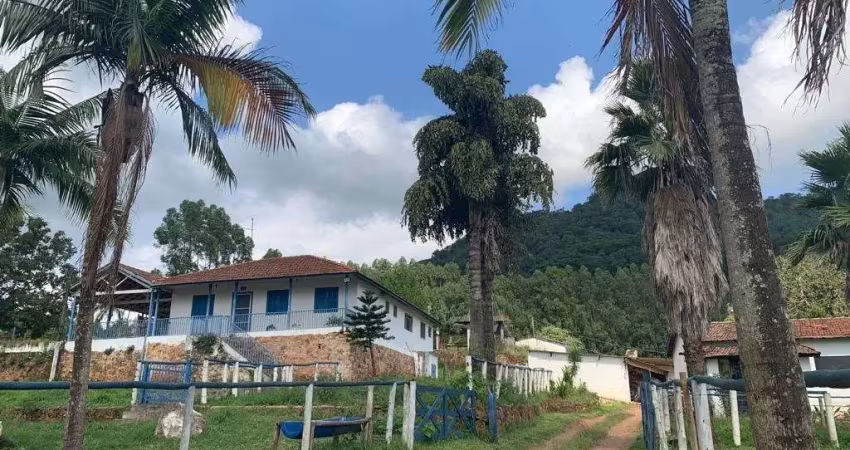 Lindo sitio multipla aptidão para venda em são pedro-sp, com 37 alqueires, pecuária, granja, lazer, eucalipto ou incorporação loteamento, benfeitorias