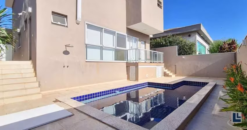 Maravilhoso sobrado novo alto padrão para venda na vila do golfe no charmoso cond. terras de siena, 3 suites mais escritório reversível, gourmet e pis