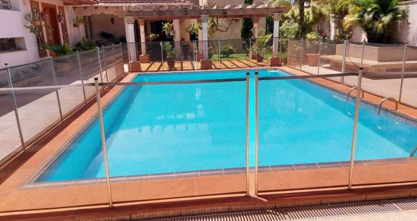 Linda mansão altíssimo padrão para venda em São Joaquim da Barra-SP, excelente localização, 5 dormitorios, completa em mais de 550 m2 de área construí