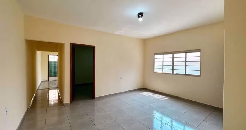 Ótima casa para venda no ipiranga, próxima da dom pedro, 3 dormitorios sendo 1 suite, varanda gourmet em 190 m2 de área total