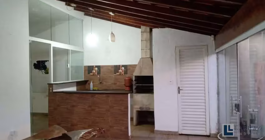 Casa para venda em Brodowski-SP no Arantes Ferreira, 2 dormitorios, amplo quintal com varanda gourmet em 210 m2 de área total