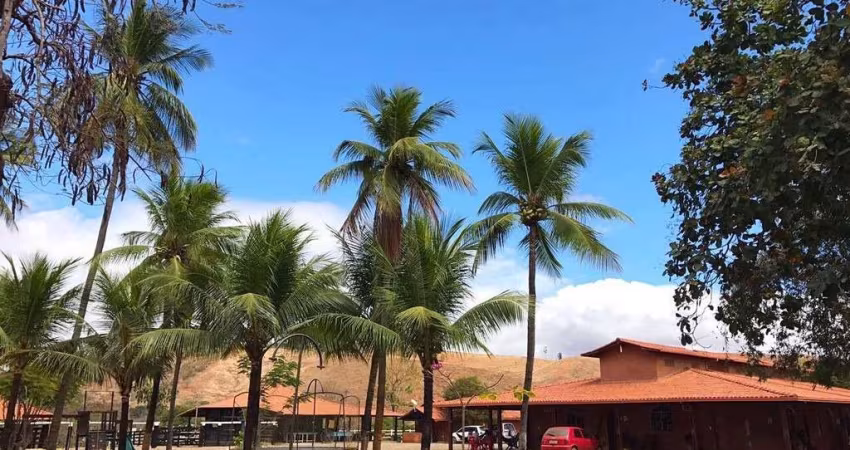Lindo Hotel Fazenda para venda na região de Governador Valadares-MG com 4,29 hectares de área total, infraestrutura de lazer completa