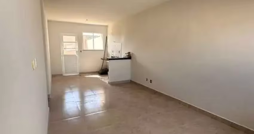 Casa nova para venda no reserva do bosque, zona leste, 2 dormitorios sendo 1 suite, amplo quintal em 160 m2 de área total, otimo acabamento