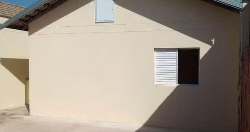 Casa para venda e locação na Zona Leste, Parque São Sebastião, 2 dormitorios, 3 vagas de garagem, amplo quintal em 160 m2 de área total