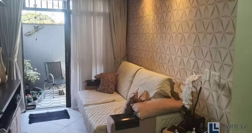 Ótimo apartamento térreo com quintal privativo para venda no Jd. Anhanguera, 2 dormitorios com suíte em 75 m2 privativos