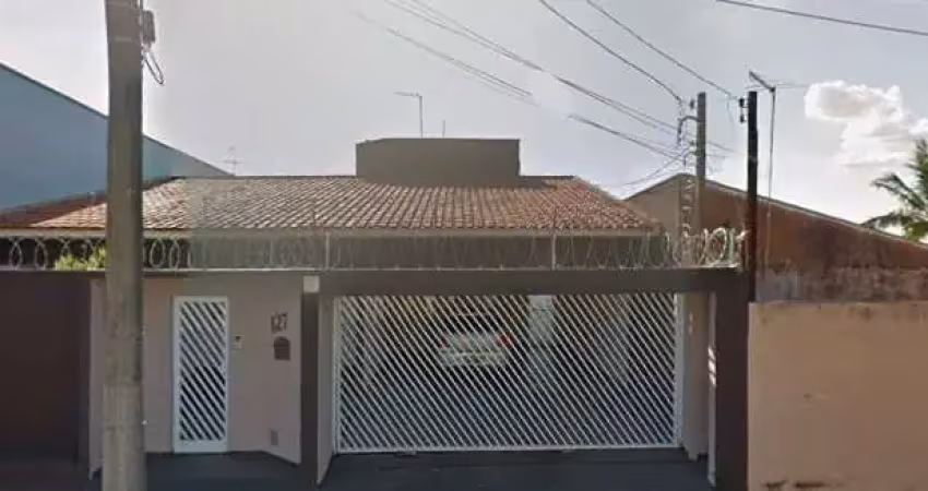 Casa para venda em araraquara-sp na vila velosa, 3 dormitorios sendo 1 suite, 2 vagas, area construida 260 m2 em um terreno de 780 m2