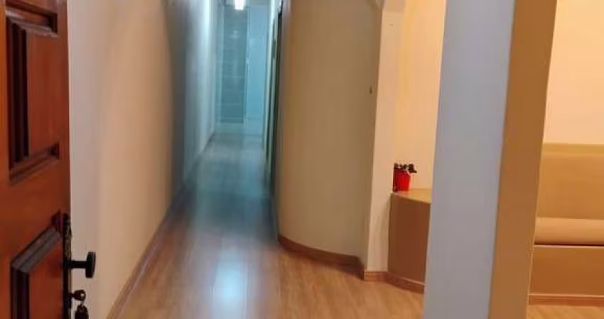 Casa reformada para venda nos campos Eliseos, 2 dormitorios, terraço, 1 vaga, 93 m2 construidos em um terreno de 110 m2