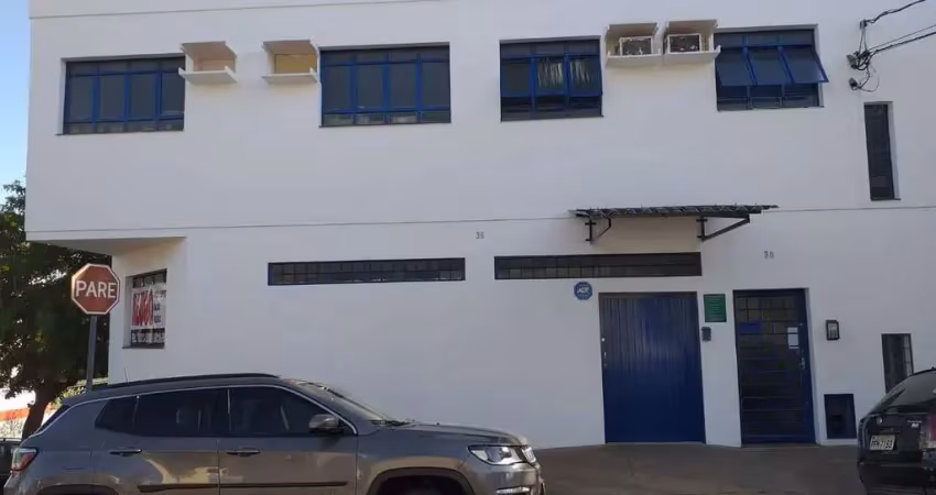 Sala comercial para locação no jd. novo mundo, zona leste, com 260 m2 privativos, 2 banheiros, copa, escritório e refeitorio