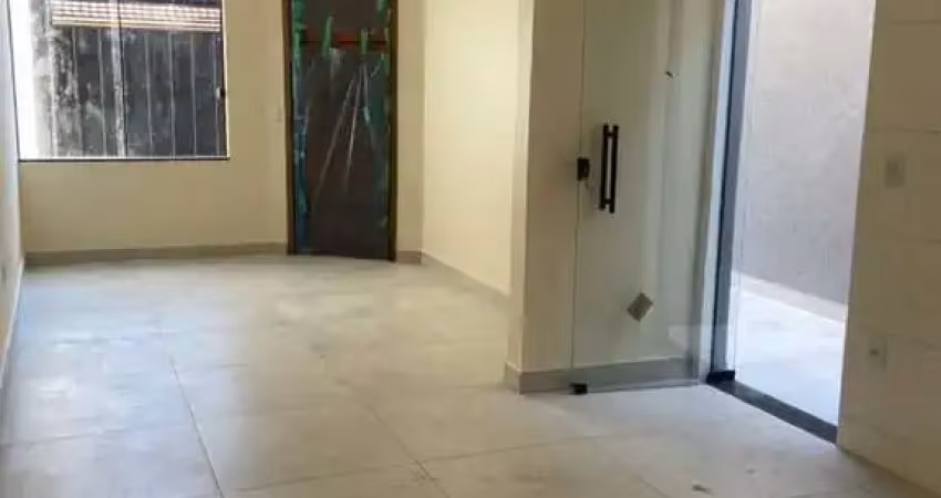 Ótima casa nova para venda no planalto verde, na melhor rua do bairro, 2 dormitorios com 1 suite em 125 m2 de área total