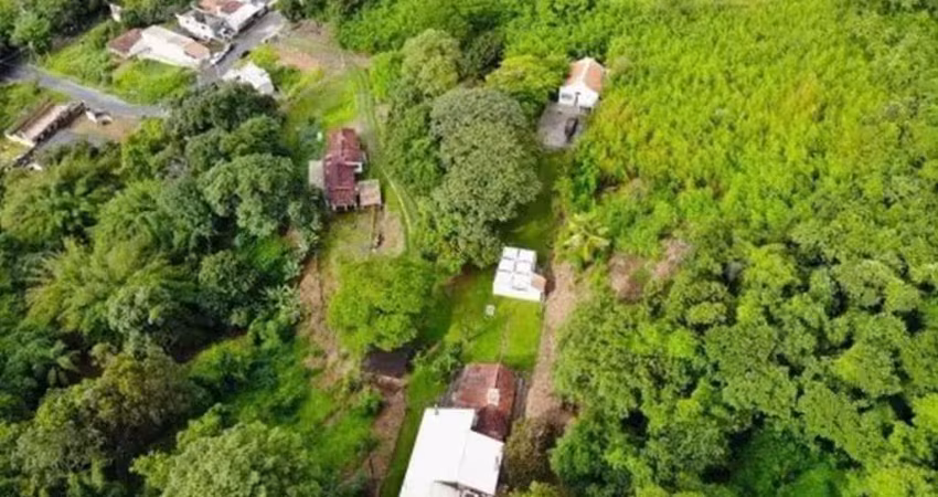 Lindo sitio alto padrão para venda na serra da mantiqueira em amparo-sp, área 36.765 m2, completo, com 5 residencias, ideal para pousada ou locações s