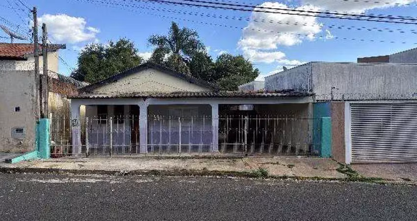Oportunidade. casa para venda em fernandopolis-sp jardim independente 2 dormitotrios , area construida 123 m2 em um terreno de 253m2