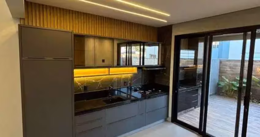 Linda casa nova para venda na zona sul, cond vivendas da mata, ilha aroeira, 3 suites 1 master, gourmet e piscina em 270 m2 de área total, lazer compl