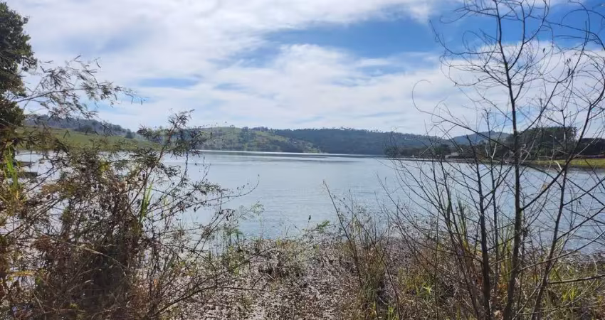 Excelente lote para venda em cássia / delfinopolis no condominio praias do lajeado, área 1.005 m2,  com 23,5 m beira da represa