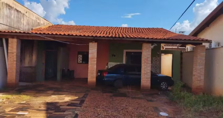 Casa para venda em pradopolis-sp no bairro boa vista, 2 dormitorios, amplo quintal, 6 vagas de garagem em 250 m2 de área total