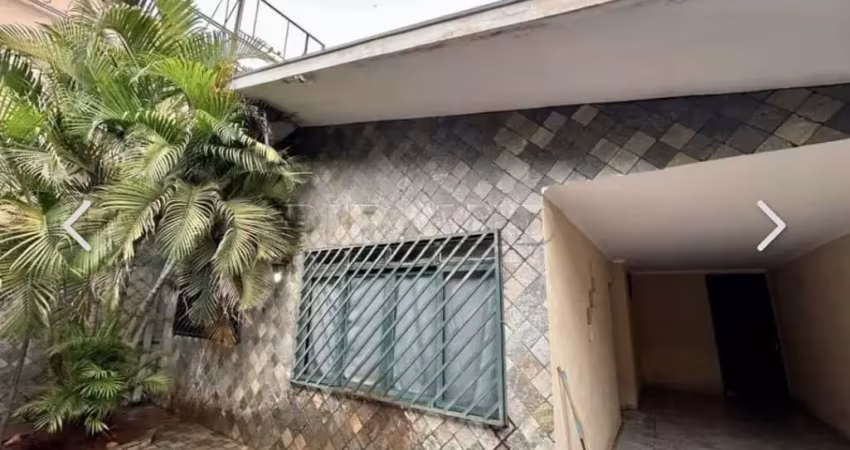 Casa para venda na caramuru, ideal para comércio, 3 dormitorios, 2 vagas, 125 m2 construidos em um terreno de 250 m2