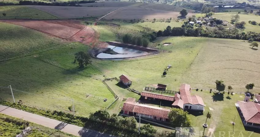Excelente sitio para venda na região de itapetininga-sp, com 39 alqueires, aproveitamento 80%, atual em pecuária, muitas benfeitorias