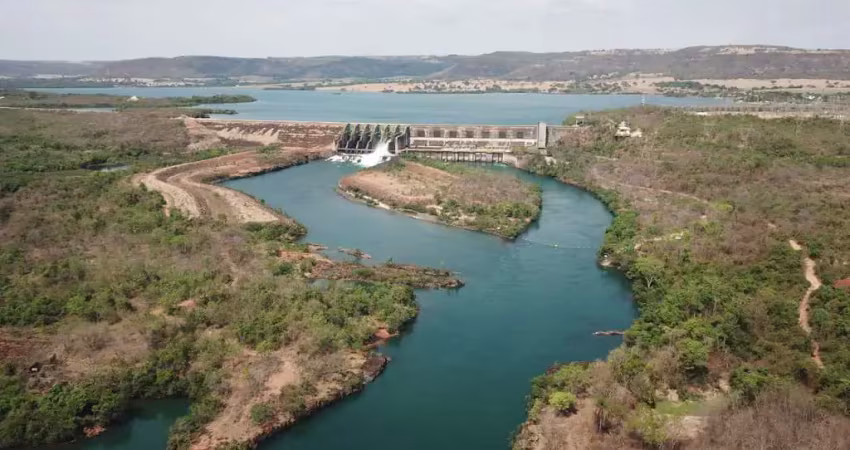 Sitio para venda em sacramento-mg, proximo da usina do jaguara, com 10 alqueirao mg, planta 100%, benfeitorias, rio na divisa