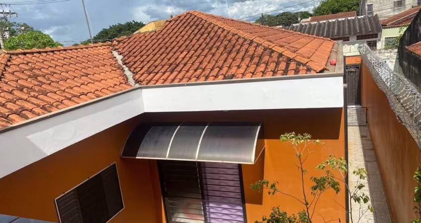 Casa para venda ou troca no Alexandre Balbo, 3 dormitorios, 2 vagas na garagem, area de churrasco em 200 m2 de area total