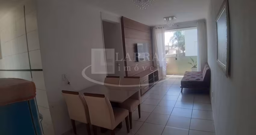Apartamento para venda ou locação no Jardim Interlagos, ótima localização, 2 dormitorios sendo 1 suite sacada em 66 m2, com portaria 24h e lazer