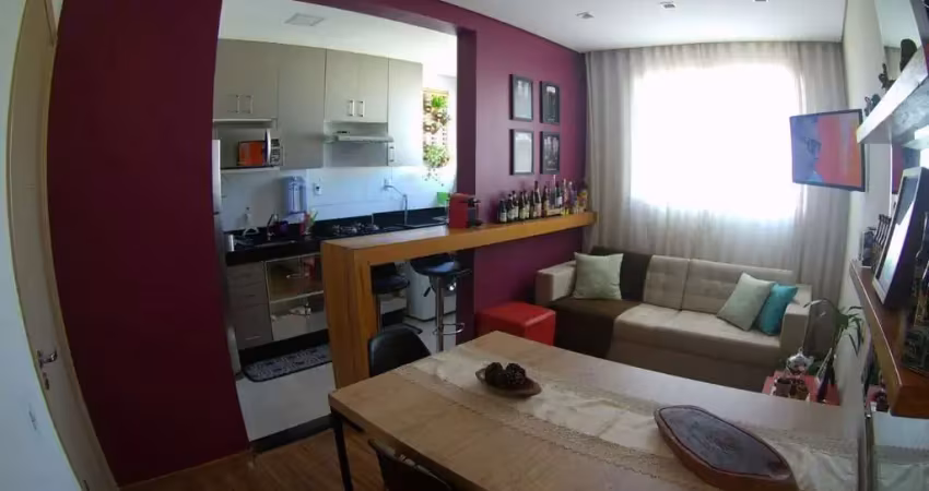 Lindo apartamento inteiro reformado no parque sao sebastiao no condominio royal garden com 2 dormitorios e 47 m2