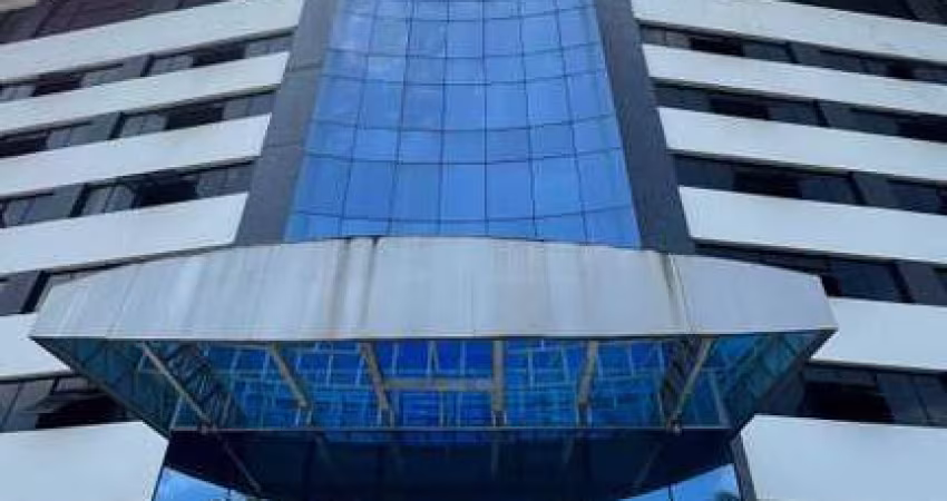 Apartamento para Venda em Salvador, Garibaldi, 3 dormitórios, 2 suítes, 3 banheiros, 2 vagas