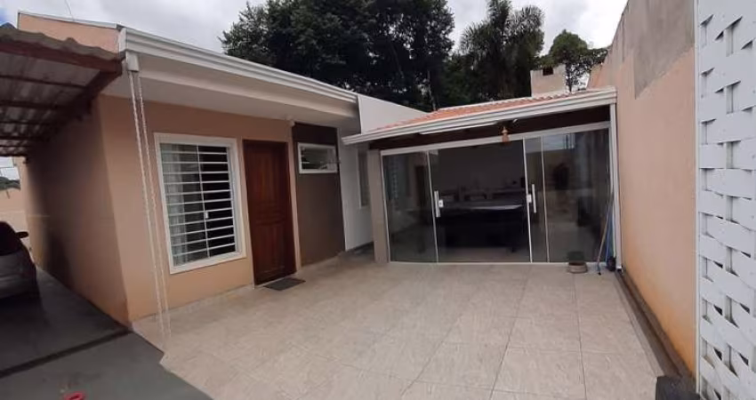 Casa para Venda em Colombo, Roça Grande, 3 dormitórios, 2 banheiros, 2 vagas