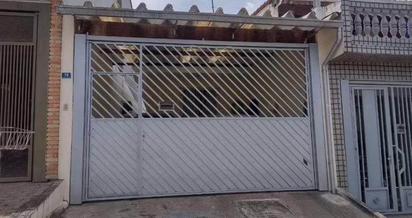 'Casa à venda em Parque Continental, Guarulhos: 80m², 3 dormitórios e 1 suíte por R$405.000'
