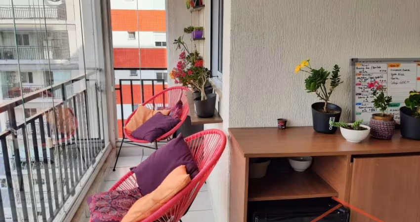 Apartamento em Jardim Flor da Montanha - Guarulhos, SP
