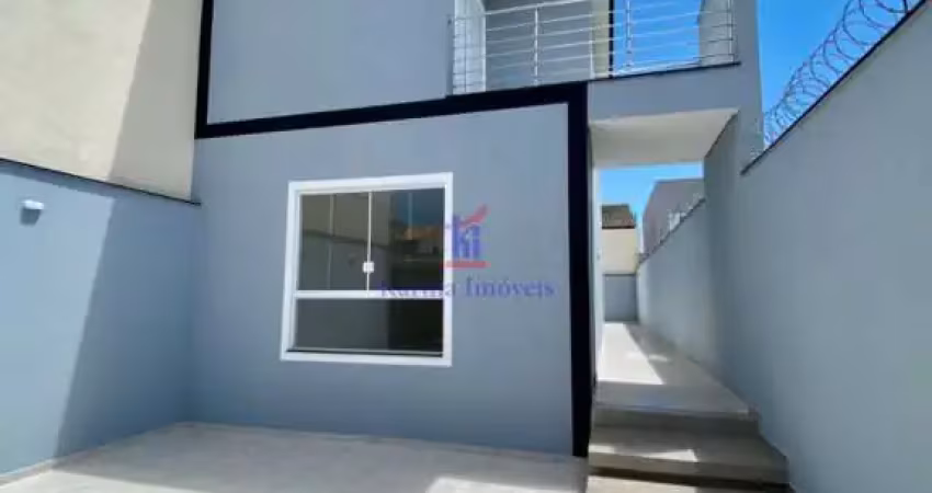 Sobrado à Venda em Guarulhos: 3 Dorms, 152m², Residencial e Comercial