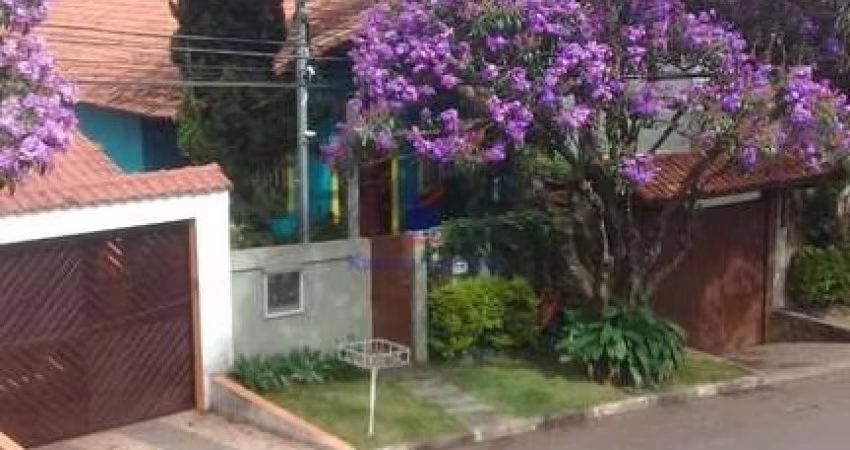Casa Sobrado em Vila Nova Bonsucesso, Guarulhos: 300m², 3 dormitórios, 1 suíte, 3 banheiros. Venda por R$ 1.500.000.