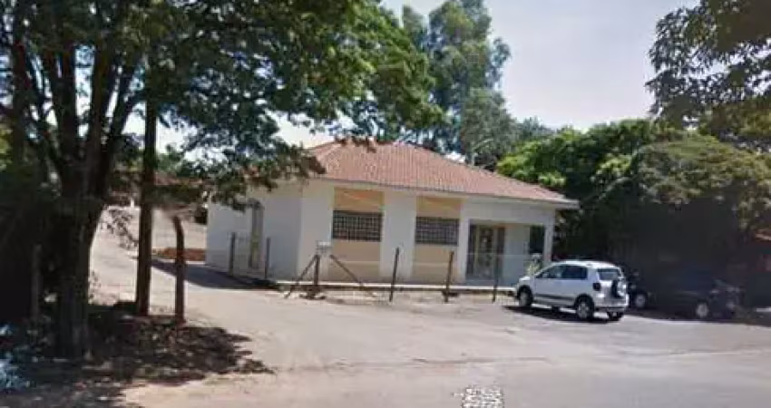 Oportunidade única de investimento em cianorte-pr!
imóvel industrial com 21.752,60m² na avenida volta redonda nº 272, esquina com a rua josé antônio ferrari