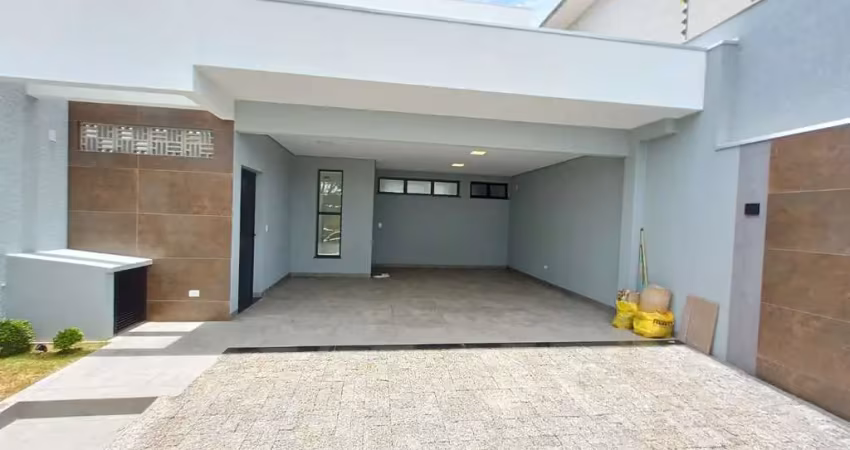 Casa à venda no Jardim Espanha, em Maringá/PR.
