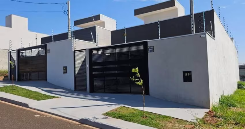 Casa com 3 quartos à venda na Rua Pioneiro Santo Aliberti, 66, Bom Jardim, Maringá