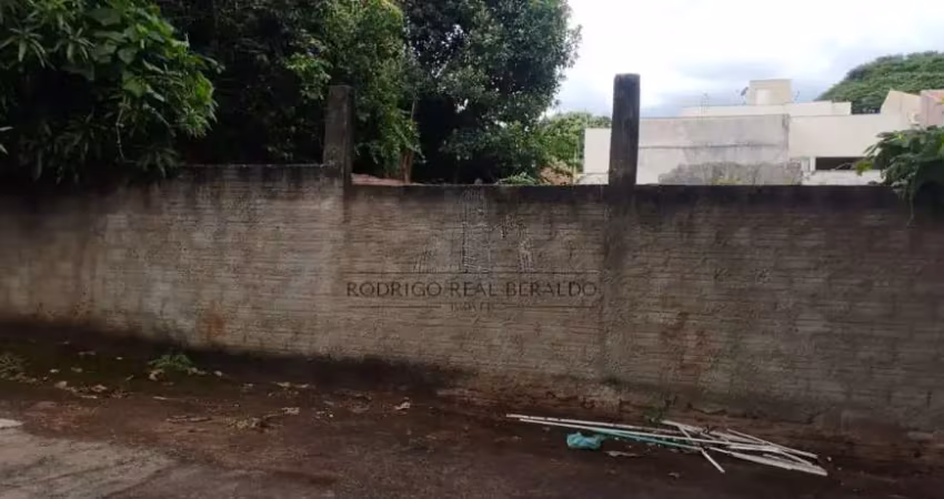 Terreno comercial à venda na Avenida Guedner, Zona 08, Maringá