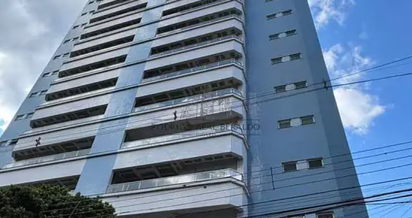 Apartamento com 3 quartos à venda na Rua José Clemente, Zona 07, Maringá