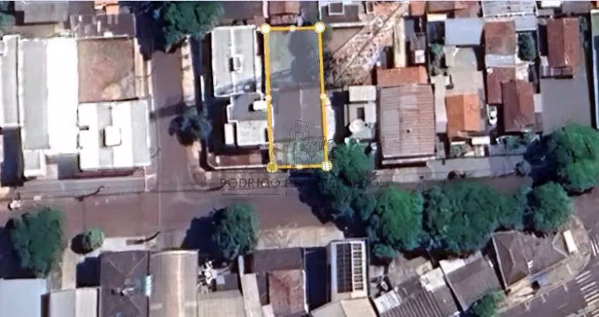 Terreno à venda na Rua Raimundo Correia, 130, Zona 06, Maringá