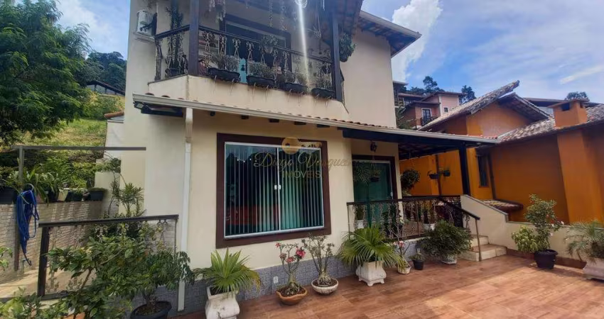 Casa em Condomínio para Venda em Teresópolis, Vargem Grande, 3 dormitórios, 1 suíte, 3 banheiros, 2 vagas