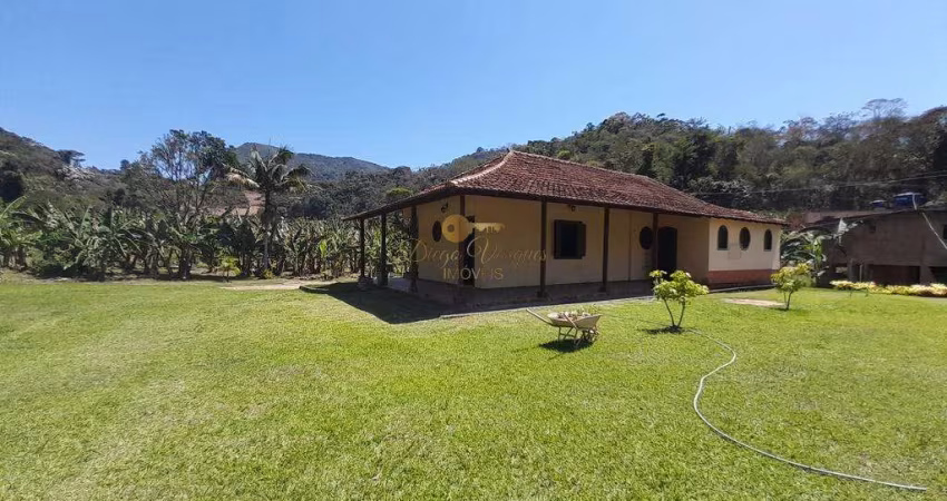 Sítio para Venda em Teresópolis, Cruzeiro, 2 dormitórios, 1 suíte, 2 banheiros, 10 vagas