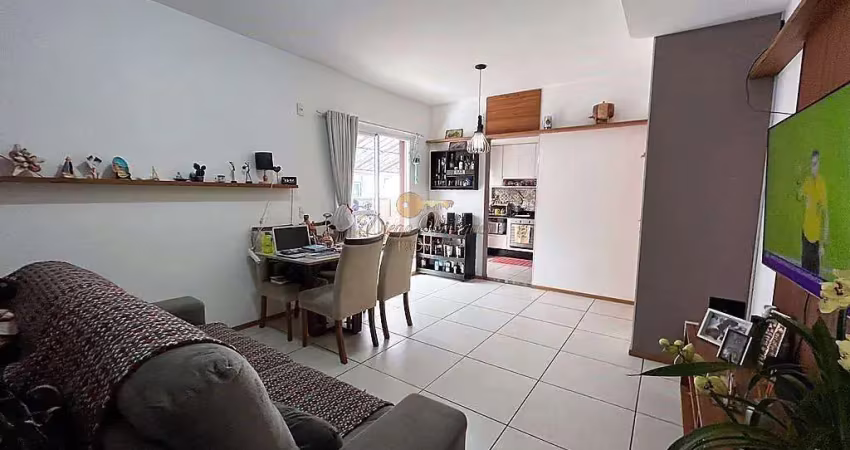 Cobertura para Venda em Teresópolis, Bom Retiro, 2 dormitórios, 1 suíte, 2 banheiros, 1 vaga