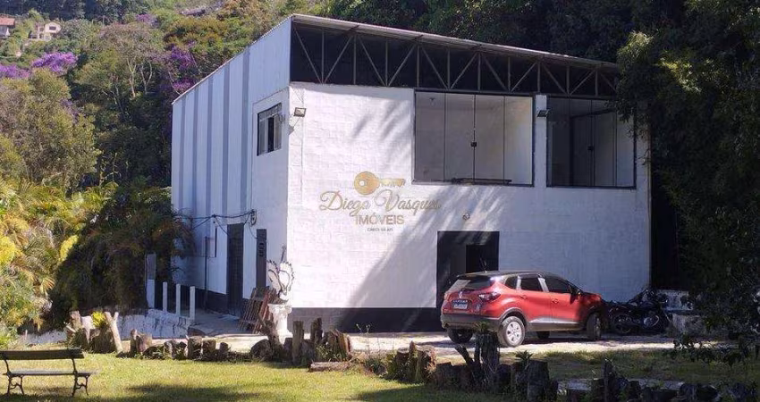 Galpão para Locação em Teresópolis, Parque do Imbui, 1 dormitório, 1 suíte, 3 banheiros