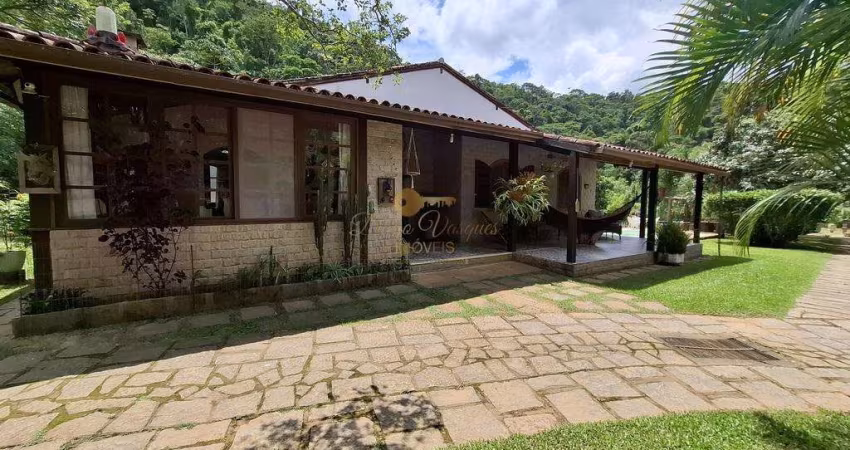 Sítio para Venda em Teresópolis, Cruzeiro, 8 dormitórios, 3 suítes, 5 banheiros, 7 vagas