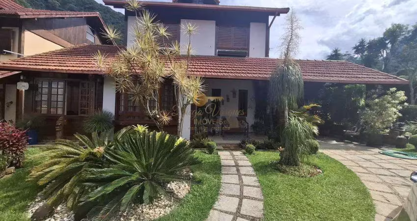 Casa em Condomínio para Venda em Teresópolis, Granja Guarani, 4 dormitórios, 4 suítes, 4 banheiros, 2 vagas
